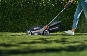 Comprehensive Lawn Care Solutiions